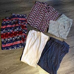 New LORD& Taylor Pyjama Pants Small LOT OF 5